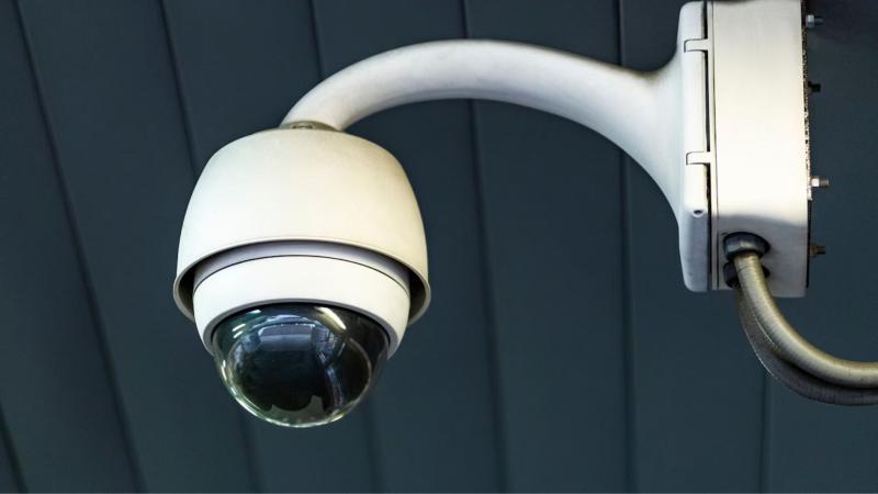 Manutenção de sistema de segurança é essencial para garantir proteção eficaz e duradoura. Descubra como realizar os cuidados necessários.
