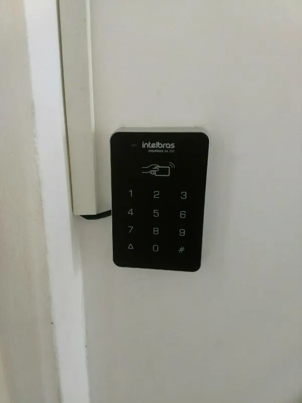 Instalar interfone com fechadura eletrica